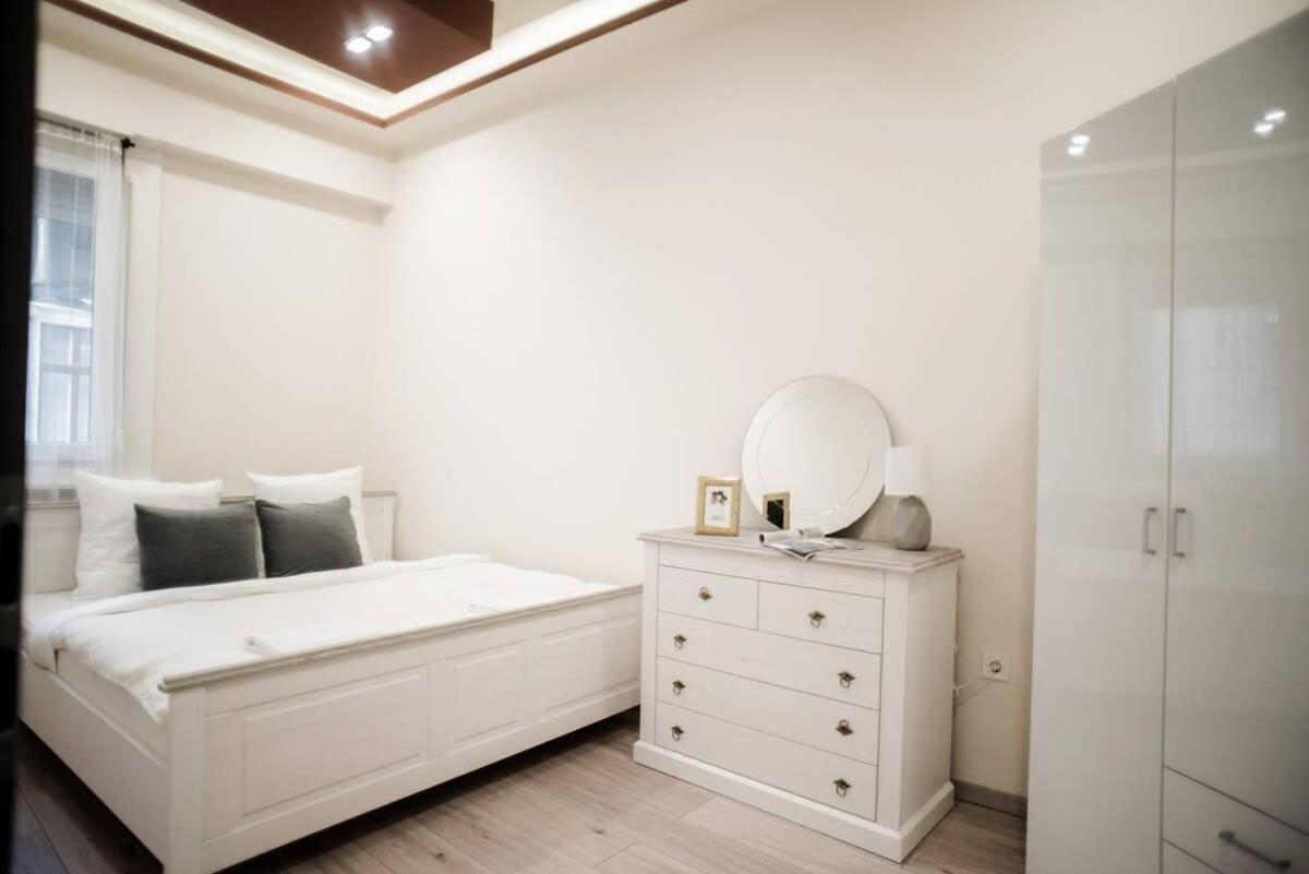 New Luxury Apartment In The Center With A/C Budapeszt Zewnętrze zdjęcie