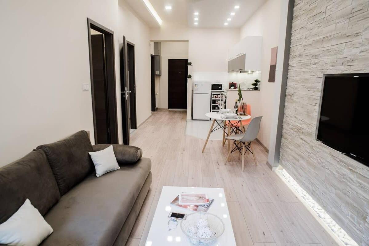 New Luxury Apartment In The Center With A/C Budapeszt Zewnętrze zdjęcie