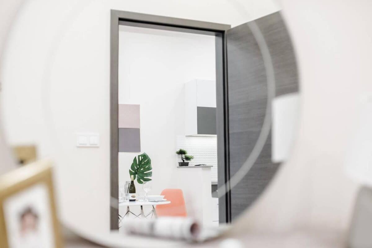 New Luxury Apartment In The Center With A/C Budapeszt Zewnętrze zdjęcie