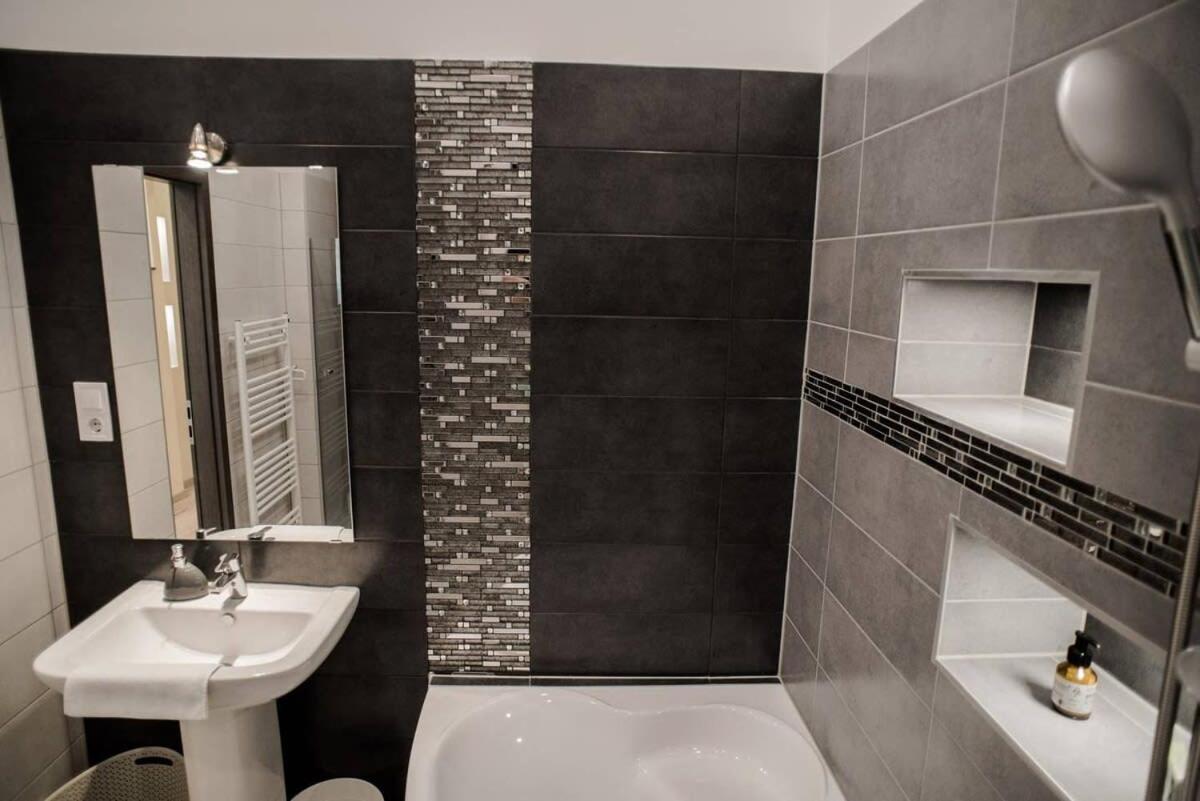 New Luxury Apartment In The Center With A/C Budapeszt Zewnętrze zdjęcie